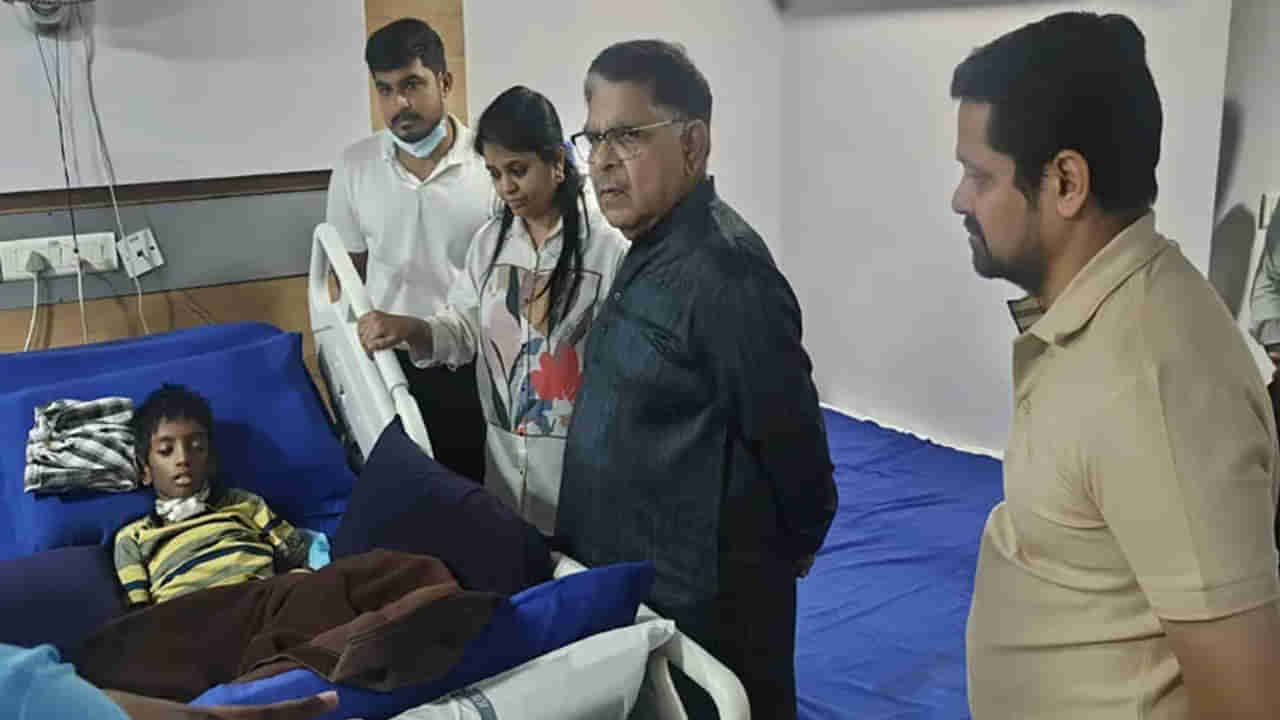 Allu Aravind: శ్రీతేజ్‌ను పరామర్శించిన అల్లు అరవింద్, బన్నీవాసు.. డాక్టర్లు ఏం చెప్పారంటే? వీడియో