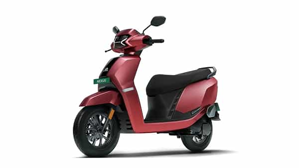 EV Scooter: ఆ కంపెనీకే ఎలక్ట్రిక్ స్కూటర్ ఆఫ్ ది ఇయర్ టైటిల్.. ఆకర్షిస్తున్న ఫీచర్స్