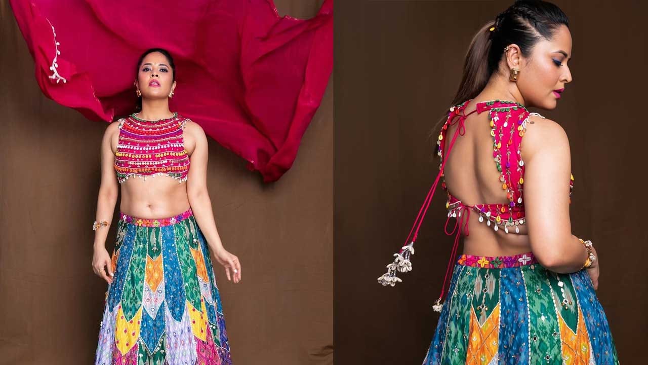 అందాల ముద్దుగుమ్మ అనసూయ గురించి ప్రత్యేకంగా చెప్పాల్సిన పని లేదు. ఈ బ్యూటీ జబర్దస్త్ ద్వారా మంచి గుర్తింపు తెచ్చుకొని, సినిమాల్లోకి ఎంట్రీ ఇచ్చి తన నటనతో ఎంతో మందిని ఆకట్టుకుంటుంది. ఇక ఎప్పుడూ సోషల్ మీడియాలో యాక్టివ్‌గా ఉండే ఈ చిన్నది తాజాగా తన అందచందాలతో కుర్రకారును మాయ చేస్తుంది