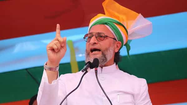 Asaduddin Owaisi: పాకిస్తాన్కు ఇస్లాం పేరు పలికే అర్హతలేదు.. ఈ భూమి కోసమే ప్రాణాలు అర్పిస్తాం: అసదుద్దీన్ ఒవైసీ