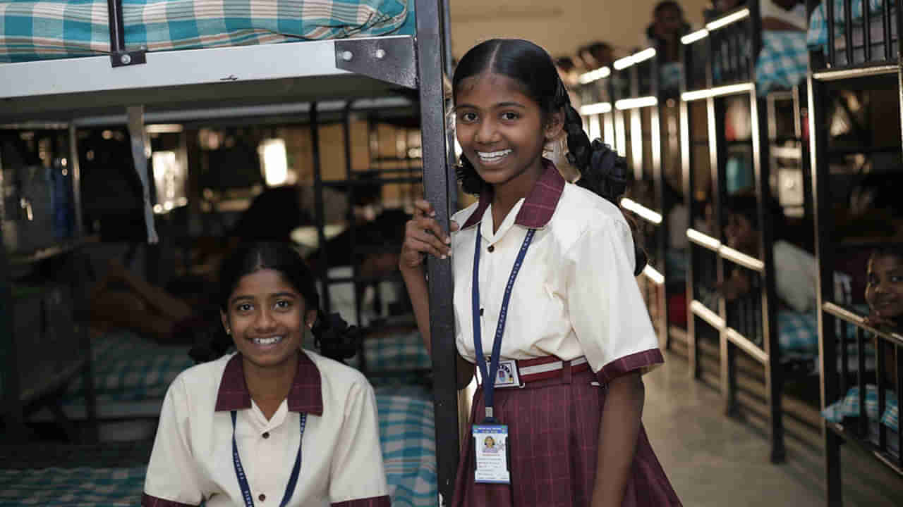 TG BC Gurukula admissions 2025: బీసీ గురుకులాల్లో ఇంటర్ ఫస్ట్ ఇయర్ ప్రవేశాలకు దరఖాస్తులు ఆహ్వానం.. నో ఎంట్రన్స్ టెస్ట్!