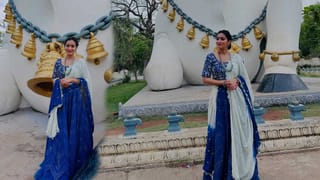 రెడ్ చీరలో చెర్రీలా.. గ్లామర్‌తో ఊరిస్తున్న కీర్తి అందానికి ఫిదా అవ్వాల్సిందే!