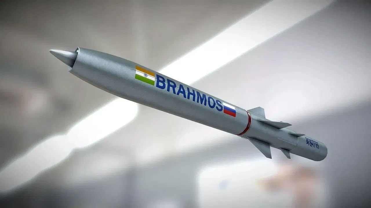 Brahmos Missile: పాకిస్తాన్‌పై విధ్వంసం సృష్టించిన బ్రహ్మోస్ క్షిపణి తయారీకి ఎంత ఖర్చు అయ్యిందో తెలుసా?