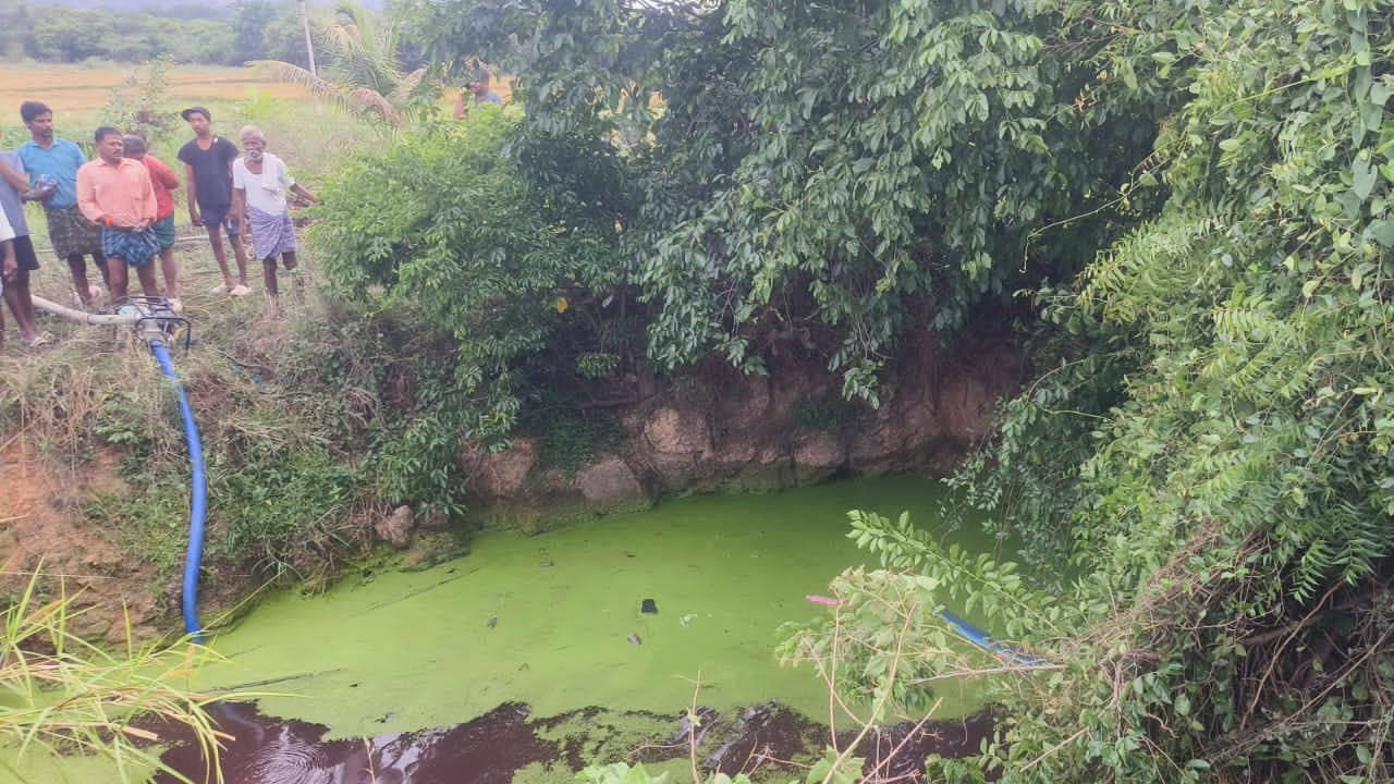 వంట పనికోసం వచ్చారు.. పెళ్లి వారి ఇంటికి చేరుకోక ముందే..!