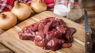 Hair Care: జుట్టు రాలడానికి అతి పెద్ద కారణం ఇదే.. ఈ అలవాటును వెంటనే ఆపేయండి