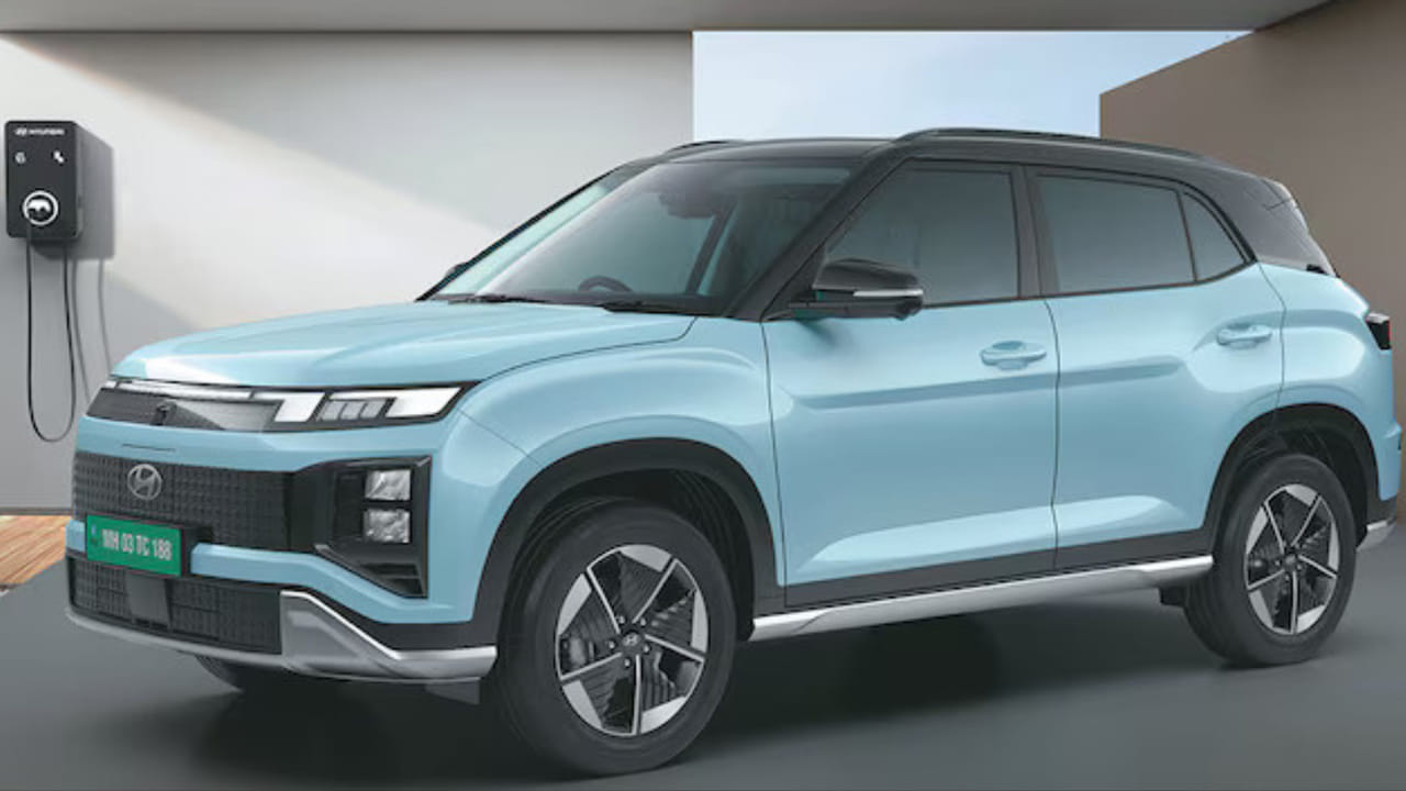  ఈ ఎలక్ట్రిక్ కారు మోడల్ రెండు బ్యాటరీ ఎంపికలను అందిస్తుంది. 42 kWh ప్యాక్ 390 కి.మీ పరిధిని అందిస్తుంది. అలాగే 51.4 kWh ప్యాక్ ఒకే ఛార్జ్‌పై 473 కి.మీ వరకు నడపగలదు. ఛార్జింగ్ సామర్థ్యాలు బలంగా ఉన్నాయి. కేవలం 58 నిమిషాల్లో 10% నుండి 80% ఛార్జ్ అవుతుంది. దాదాపు 4 గంటల్లో పూర్తి ఛార్జ్‌ను సాధించగలదు.