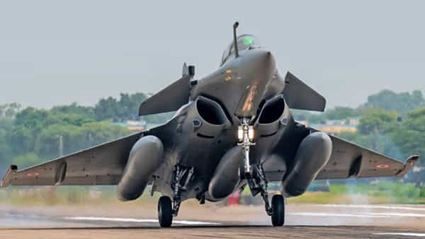 Dassault Rafale : భారత అమ్ములపొదిలో అద్భుత అస్త్రం.. డస్సాల్ట్ రాఫెల్తో దబిడిదిబిడే !