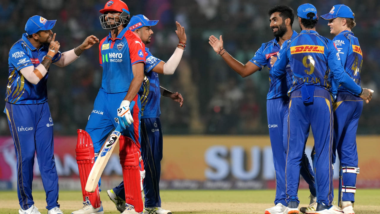 ముంబై ఇండియన్స్‌పై గెలిచి, పంజాబ్ కింగ్స్‌పై ఓడిపోయినా ఢిల్లీ క్యాపిటల్స్ ప్లేఆఫ్‌లోకి ప్రవేశించగలదు. అలాంటి అవకాశం పొందాలంటే పంజాబ్ కింగ్స్ జట్టు ముంబై ఇండియన్స్‌తో జరిగే చివరి లీగ్ మ్యాచ్‌లో గెలవాలి. 