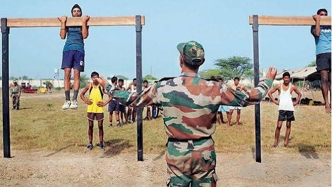 Telangana: భారత్-పాక్ ఉద్రిక్తతలు.. యుద్దానికి తాము సిద్ధం అంటున్న యువత!