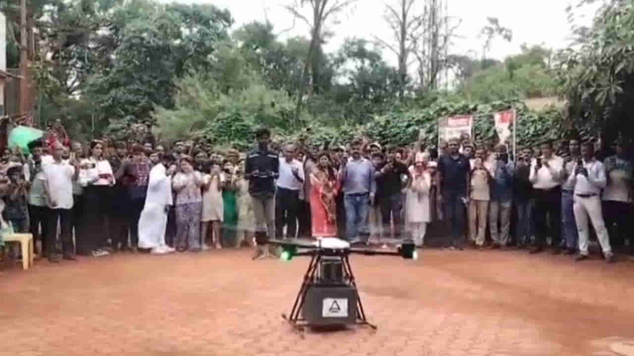 ఇండియా పోస్ట్ అరుదైన ఘనత.. మారుమూల పల్లెలకు డ్రోన్ ద్వారా పోస్టల్ పార్శిళ్లు..!