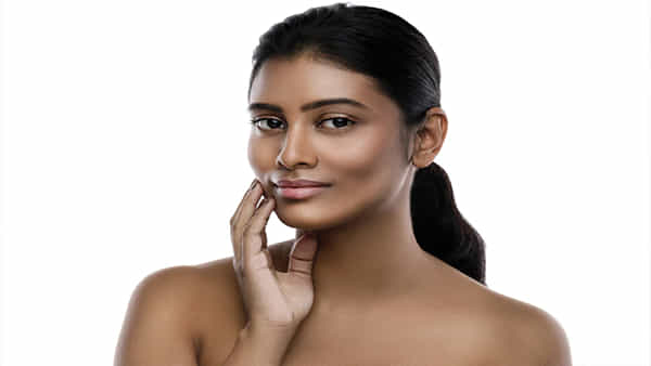 Dark Skin: నల్లగా ఉన్నారని ఫీలవుతున్నారా.. మీ రంగు వల్ల మీకు జీవితంలో ఈ సమస్యలు రానే రావు!