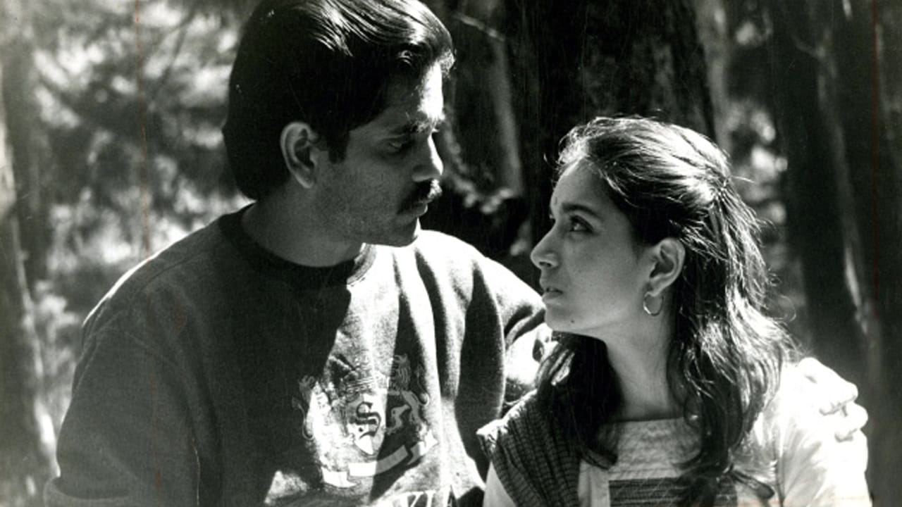 మాస్ట్రో మణిరత్నం దర్శకత్వం వహించిన 'గీతాంజలి', ఇద్దరు ప్రాణాంతక వ్యాధులతో బాధపడుతున్న వ్యక్తులు మధ్య ఏర్పడిన ప్రేమ కథ. ఇళయరాజా మంత్రముగ్ధులను చేసే సంగీతం, పిసి శ్రీరామ్ సౌందర్య దృశ్యాలు, నాగార్జున, గిరిజల అద్భుతమైన నటన ఆకట్టుకుంటాయి. ఈ చిత్రం తెలుగులో ఆల్-టైమ్ క్లాసిక్‌గానిలిచింది.