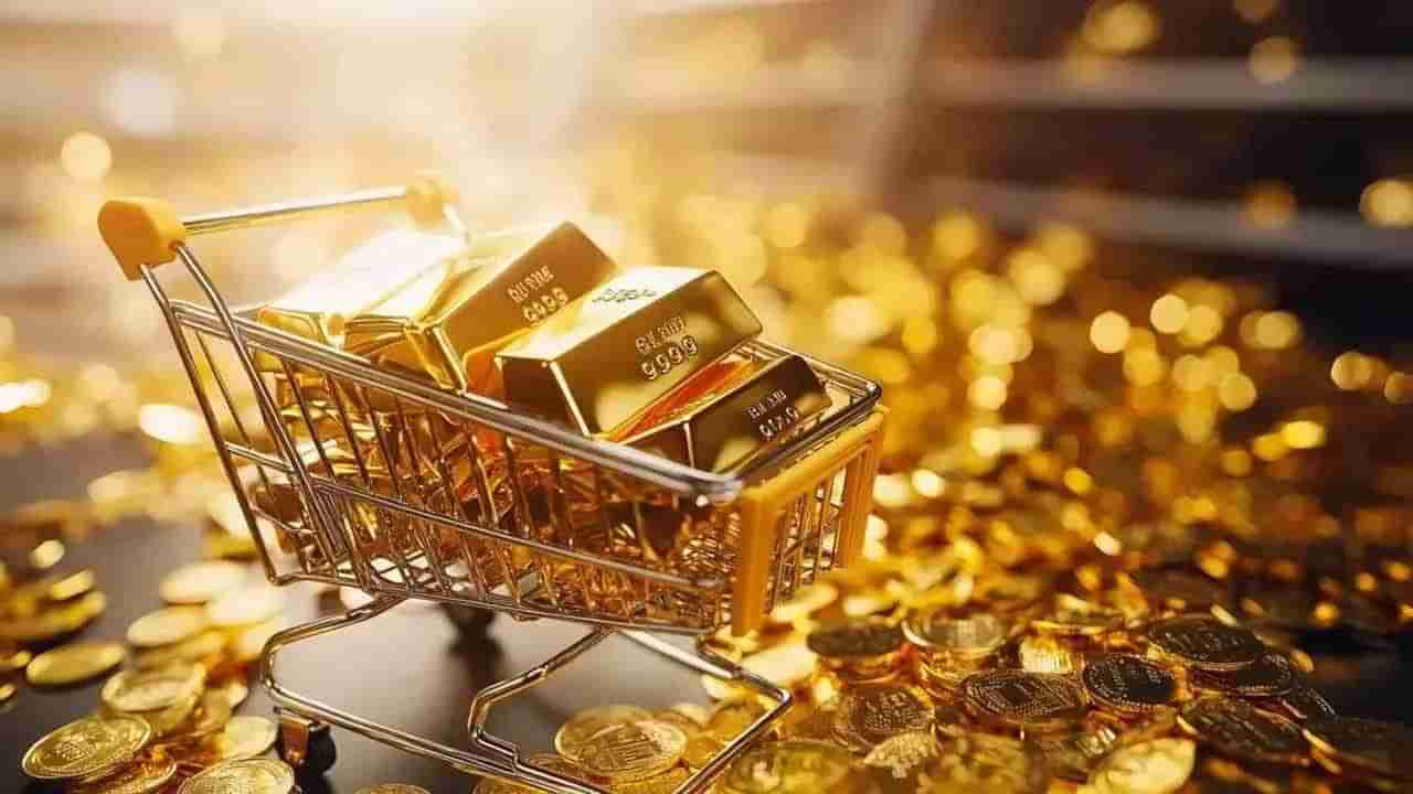 Gold Rates: భారీగా తగ్గుతున్న బంగారం రేట్లు.. తగ్గింపునకు ప్రధాన కారణాలివే..!