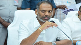 ఏపీ ప్రజలకు గుడ్ న్యూస్.. ఆ ఛార్జీల పెంపుపై మంత్రి కీలక ప్రకటన! ఏపీ ప్రజలకు గుడ్ న్యూస్.. ఆ ఛార్జీల పెంపుపై మంత్రి కీలక ప్రకటన!