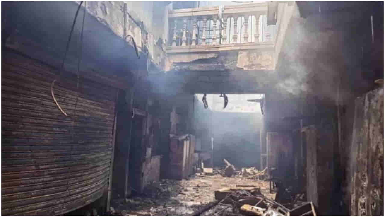 Hyderabad: 17 మంది మృతికి కారణలేంటీ? TV9 చేతిలో గుల్జార్ హౌస్ అగ్ని ప్రమాదం సీసీటీవీ ఫుటేజ్!