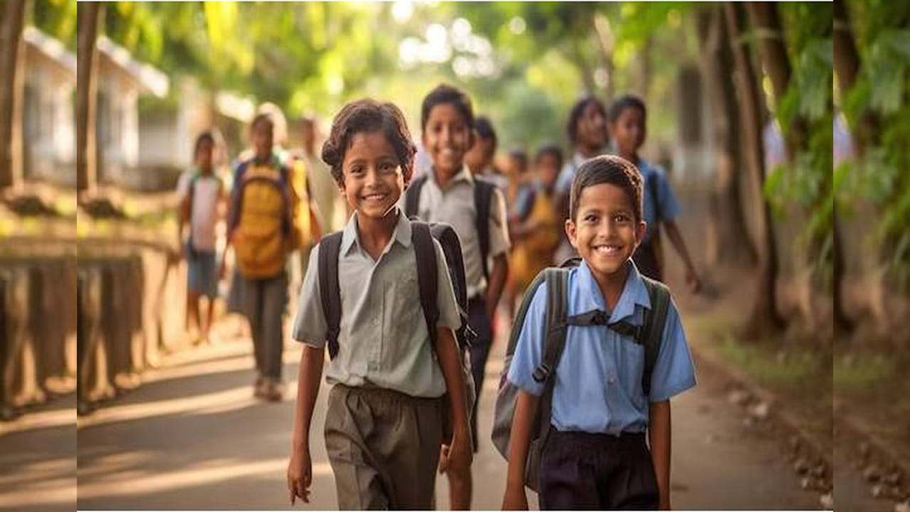 APRJC 2025 Toppers List: స్కూల్, జూనియర్, డిగ్రీ గురుకుల ప్రవేశ పరీక్షల్లో టాపర్లు వీరే.. దుమ్ములేపిండ్రు!