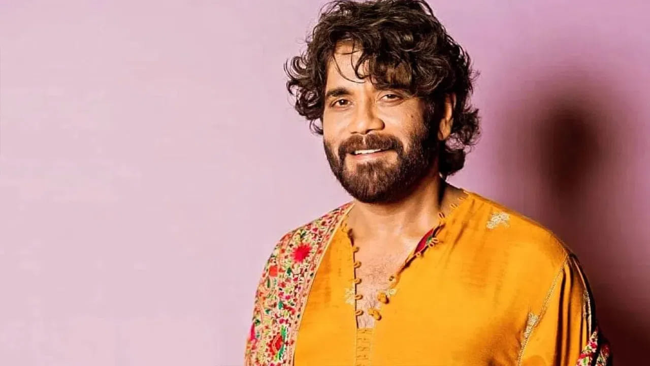 సీనియర్‌ హీరోల్లో ఇప్పటికీ మన్మధుడు ఇమేజ్‌ మెయిన్‌టైన్ చేస్తున్న హీరో కింగ్ నాగార్జున. అయినా.. రానున్న సినిమాల విషయంలో మాత్రం నెమ్మదిగా అడుగులు వేస్తున్నారు ఈ సీనియర్‌ స్టార్ హీరో.