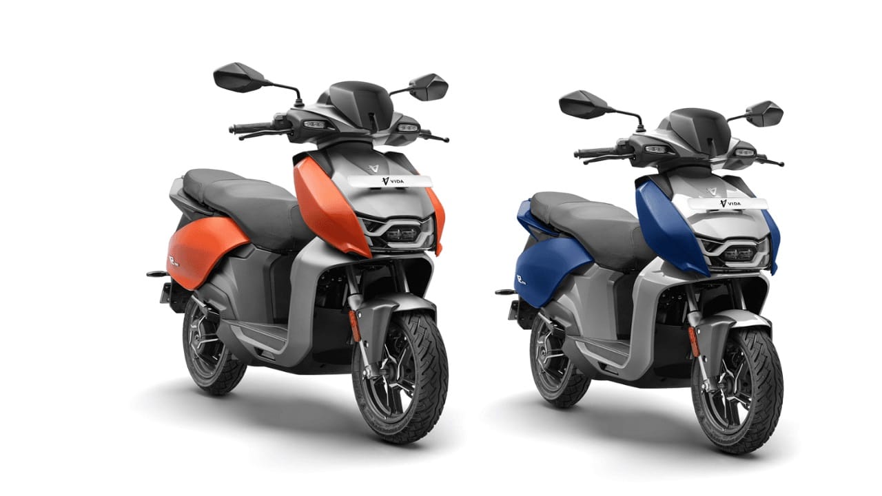 హీరో విడా 2 లైట్ అనేది 2.2 కేడబ్ల్యూహెచ్ రిమూవబుల్ బ్యాటరీ, 94 కిలోమీటర్ల ఐడీసీ రేంజ్తో వచ్చే ఏకైక ఎలక్ట్రిక్ స్కూటర్. ఇది 4.2 సెకన్స్లో 40 కిలో మీటర్ల వేగాన్ని అందుకుంటుంది. అలాగే ఈ స్కూటర్ గరిష్టంగా 69 కిలో మీటర్ల వేగంతో దూసుకుపోతుంది. 7 అంగుళాల టీఎఫ్టీ డిజిటల్ ఇన్స్ట్రుమెంట్ క్లస్టర్, రెండు రైడ్ మోడ్లతో వస్తుంది.