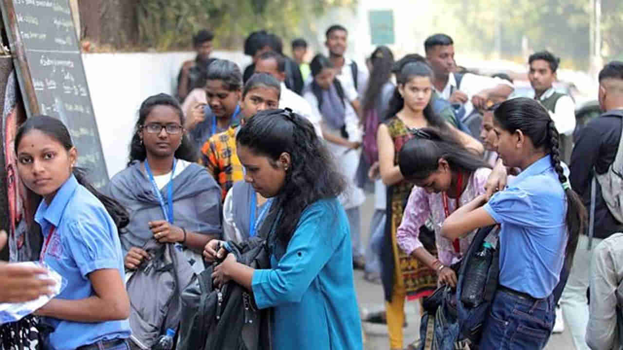 Inter Supply Exams 2025: ఇంటర్‌ సప్లిమెంటరీ పరీక్షల ఫీజు గడువు పెంపు.. ఎప్పటి వరకంటే?