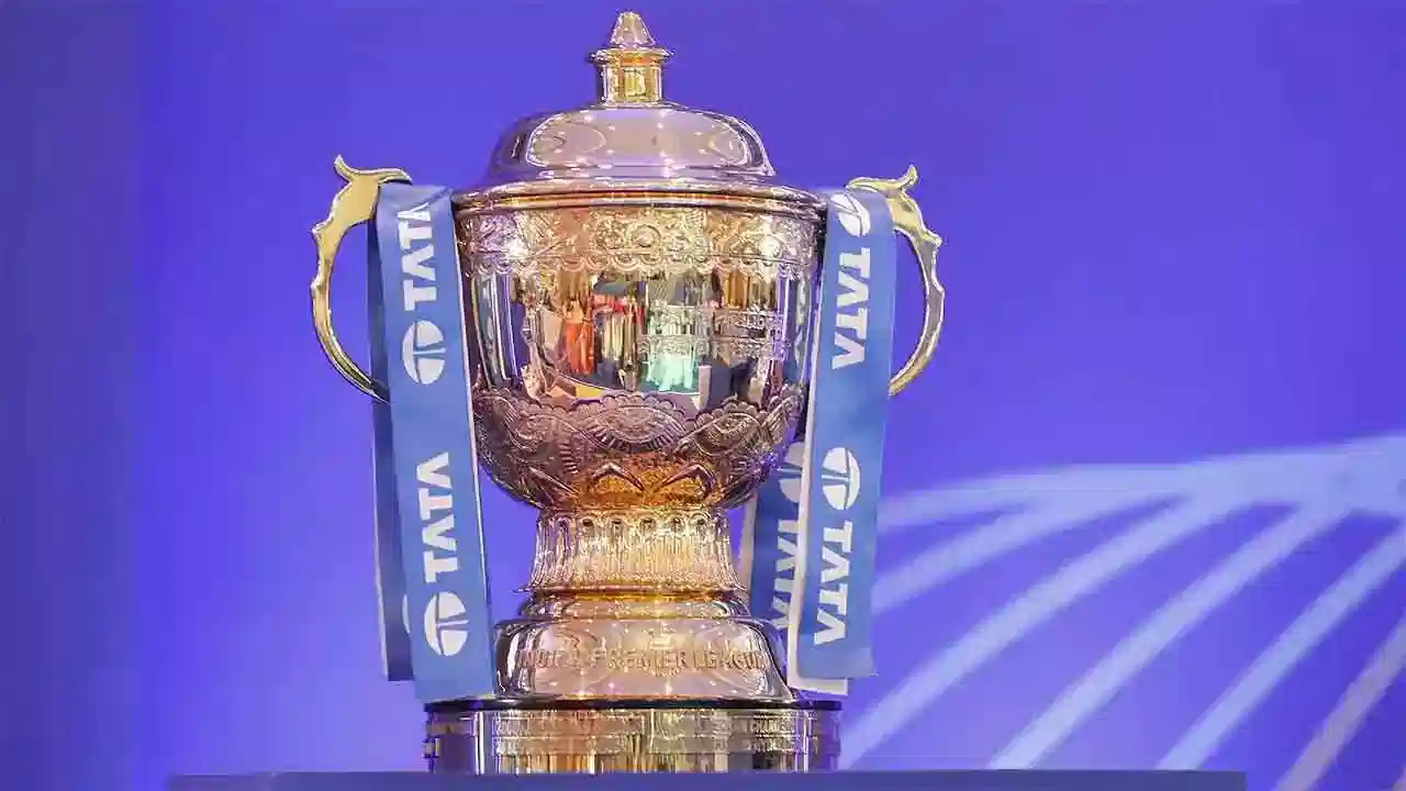 IPL 2025: ఐపీఎల్ మ్యాచ్ వేదికల్లో మార్పు! ఫైనల్ అక్కడే.. RCB ఫ్యాన్స్కు పండగే!