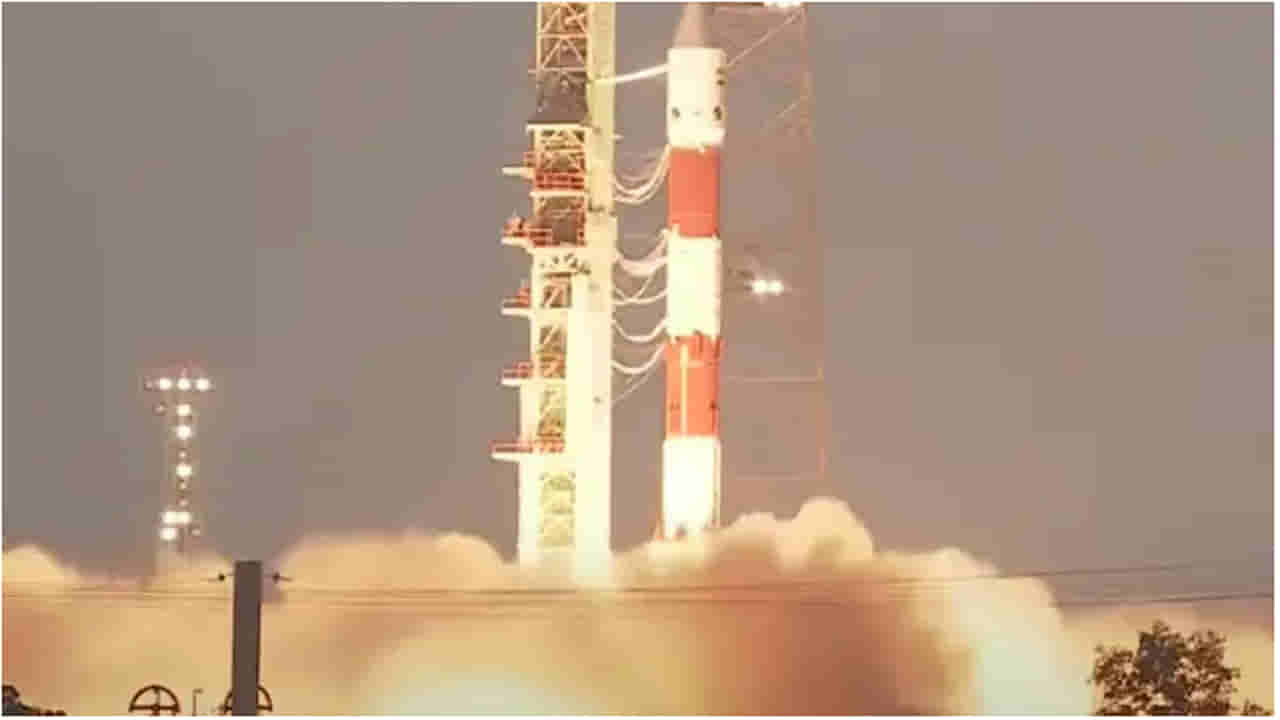 PSLV-C61 ప్రయోగంలో సాంకేతిక సమస్య.. మూడోదశలో గుర్తించిన ఇస్రో!
