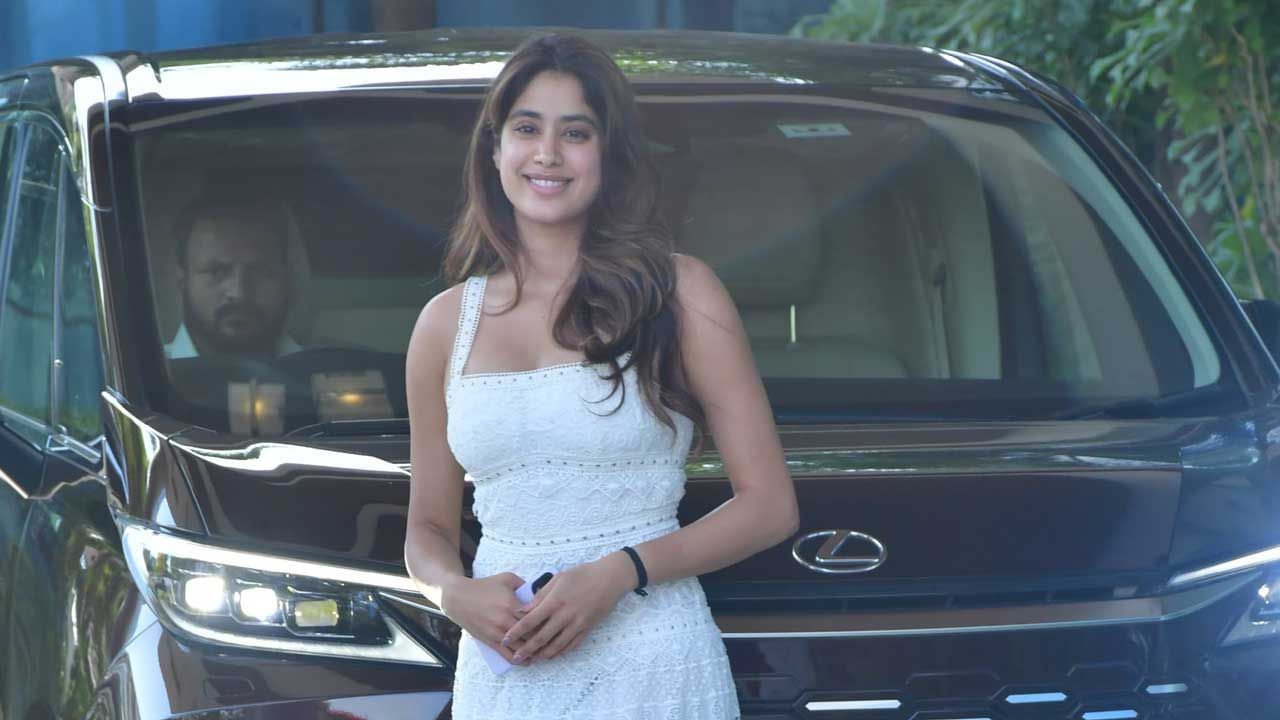 Janvi2