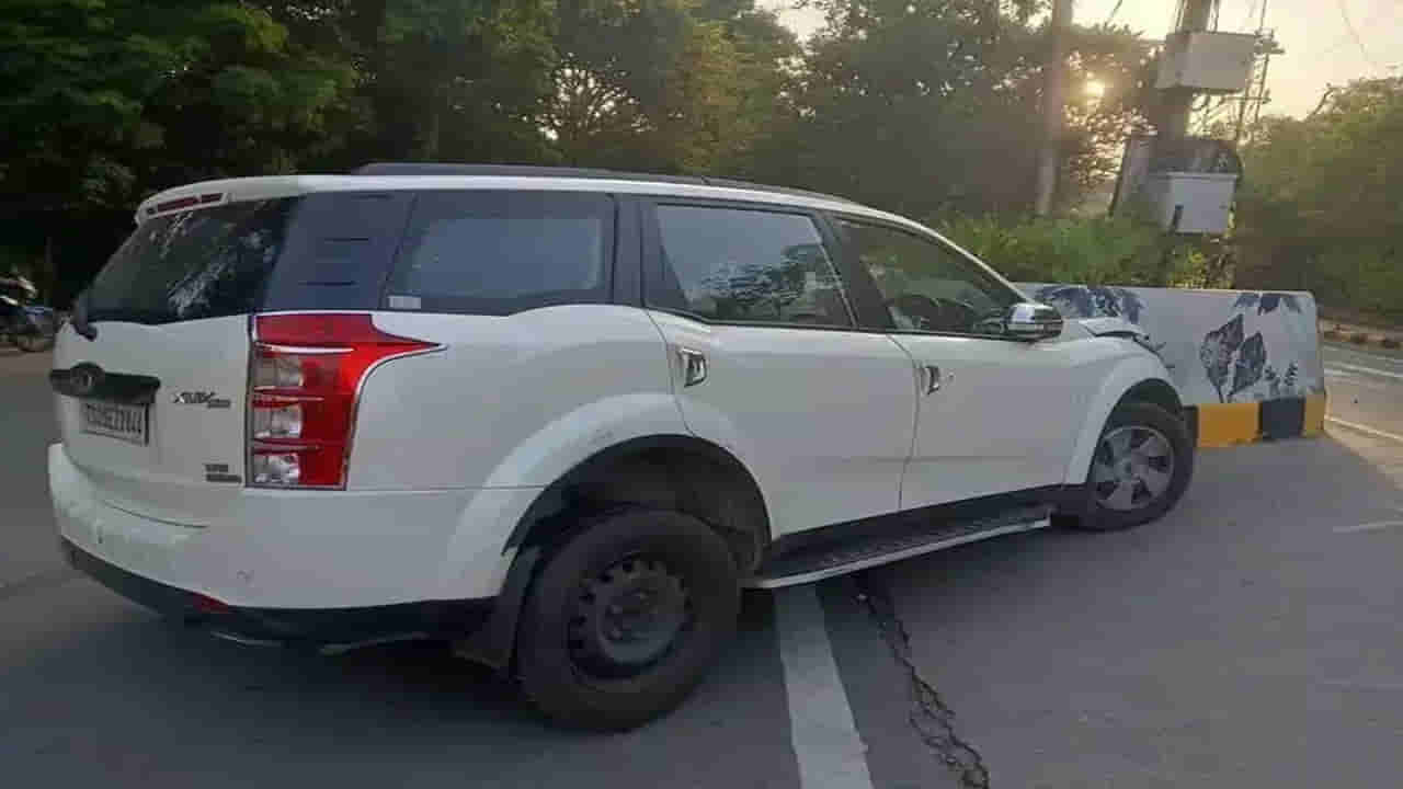 బాలకృష్ణ ఇంటి వద్ద డివైడర్ డీకొట్టడమే కాకుండా పెద్ద స్కెచ్.. సినిమా సీన్‌ను మించి..!