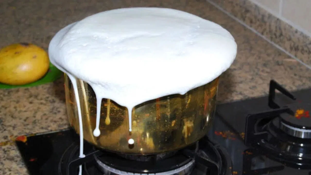 Kitchen Hacks: రాత్రంతా ఉంచిన పాల గిన్నెను 2 నిమిషాల్లో ఎలా శుభ్రం చేయాలో మీకు తెలుసా?