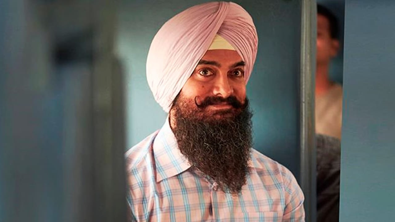 హాలీవుడ్ సినిమాకు రీమేక్‌గా తెరకెక్కిన లాల్‌ సింగ్‌ చద్దా ఆమిర్‌ ఇమేజ్‌ను డ్యామేజ్ చేసింది. భారీ అంచనాల మధ్య వచ్చిన ఈ సినిమా ఫ్యాన్స్‌ను కూడా అలరించలేకపోయింది. వసూళ్ల పరంగానూ ఆమిర్ కెరీర్‌లో వరస్ట్ నెంబర్స్‌ను రికార్డ్ చేసింది.