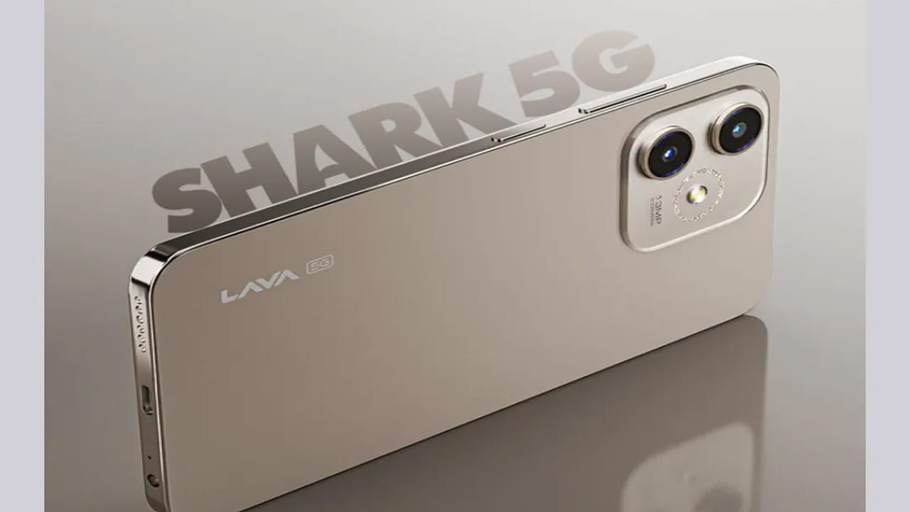 కెమెరా సెటప్: వెనుక భాగంలో 13-మెగాపిక్సెల్ డ్యూయల్ కెమెరా సెటప్, ముందు భాగంలో 5-మెగాపిక్సెల్ సెల్ఫీ కెమెరా సెన్సార్ ఉన్నాయి. ఇక బ్యాటరీ విషయానికొస్తే ఫోన్‌కు శక్తినివ్వడానికి శక్తివంతమైన 5000mAh బ్యాటరీ అందించింది. ఇది 18W ఫాస్ట్ ఛార్జింగ్‌కు మద్దతు ఇస్తుంది. అయితే మీరు రిటైల్ బాక్స్‌లో 10W ఛార్జర్‌ను పొందుతారు.