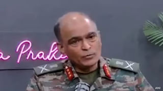 వామ్మో.. బామ్మ! రెండు గోడల మధ్య ఇరుక్కుని వృద్ధురాలు విలవిల.. ఆ తర్వాత జరిగిందిదే..