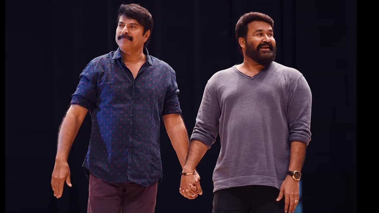 ఇప్పటికీ నాన్‌స్టాప్‌గా సినిమాలు చేస్తూ బాక్సాఫీస్‌ దగ్గర పోటీ పడుతుంటారు ఈ ఇద్దరు. మమ్ముట్టితో తనకు మంచి స్నేహం ఉందంటారు మోహన్‌లాల్‌. ప్రపంచమంతా మా ఇద్దరికీ మధ్య ఈర్ష్యాద్వేషాలు, పిచ్చ పోటీ ఉంటుందని అనుకుంటారు.