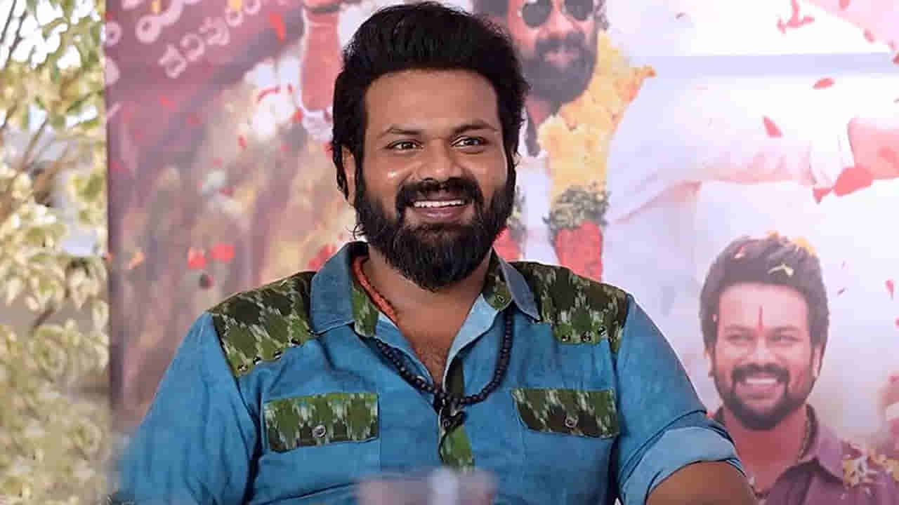 Manchu Manoj: వెళ్లి నాన్న కాళ్ళు పట్టుకోవాలనుంది.. కానీ.. మంచు మనోజ్ ఎమోషల్ కామెంట్స్