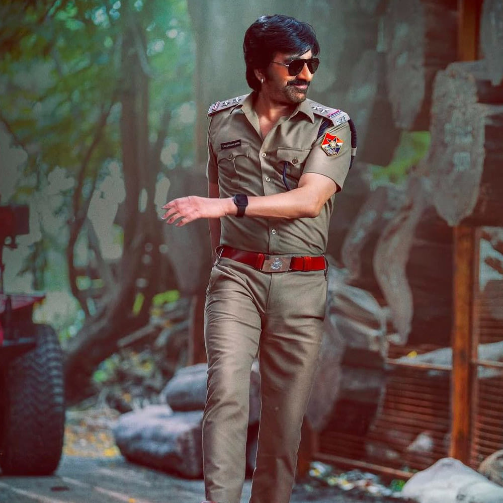 రవితేజ హీరోగా తెరకెక్కుతున్న మోస్ట్ అవెయిటెడ్ మూవీ మాస్ జాతార నుంచి బిగ్ అప్‌డేట్‌ వచ్చింది. ఇప్పటికే ఆలస్యమైన ఈ సినిమాను ఆగస్టు 27న రిలీజ్ చేస్తున్నట్టుగా వెల్లడించారు మేకర్స్. 