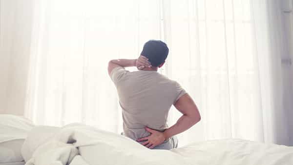 Morning Body Aches: పొద్దున లేవగానే ఒళ్ళు నొప్పులు బాధిస్తున్నాయా..? దీనికి కారణాలేంటో తెలుసా..?