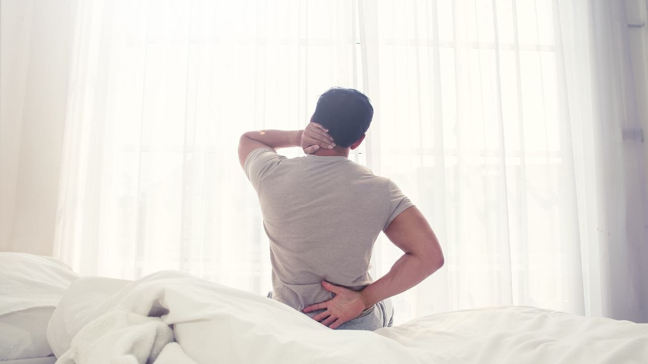 Morning Body Aches: పొద్దున లేవగానే ఒళ్ళు నొప్పులు బాధిస్తున్నాయా..? దీనికి కారణాలేంటో తెలుసా..?