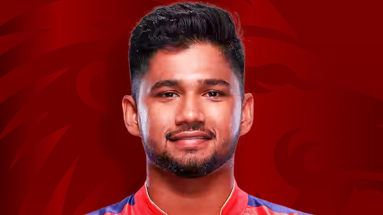 అయితే, ఐపీఎల్ అరంగేట్రం ముషీర్ కెరీర్లో ఒక ప్రత్యేకమైన మైలురాయిగా నిలిచింది. పంజాబ్ కింగ్స్ తరపున ఐపీఎల్ 2025 మెగా వేలంలో రూ. 30 లక్షలకు కొనుగోలు చేసిన ముషీర్, లీగ్ దశలో ఒక్క మ్యాచ్ కూడా ఆడలేదు. కానీ, క్వాలిఫైయర్ 1 మ్యాచ్లో అనూహ్య పరిస్థితుల్లో అతనికి అరంగేట్రం చేసే అవకాశం లభించింది. పంజాబ్ కింగ్స్ బ్యాటింగ్ లైనప్ కుప్పకూలిపోవడంతో, ముషీర్ 'ఇంపాక్ట్ సబ్'గా బరిలోకి దిగాడు.