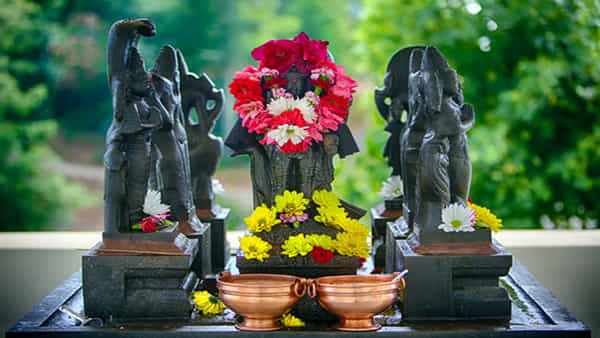 Astrology: శరీరాన్ని, మనసును నడిపించే నవగ్రహాలు.. వీటి ప్రభావం జీవితంపై ఎలా ఉంటుందో తెలుసా?