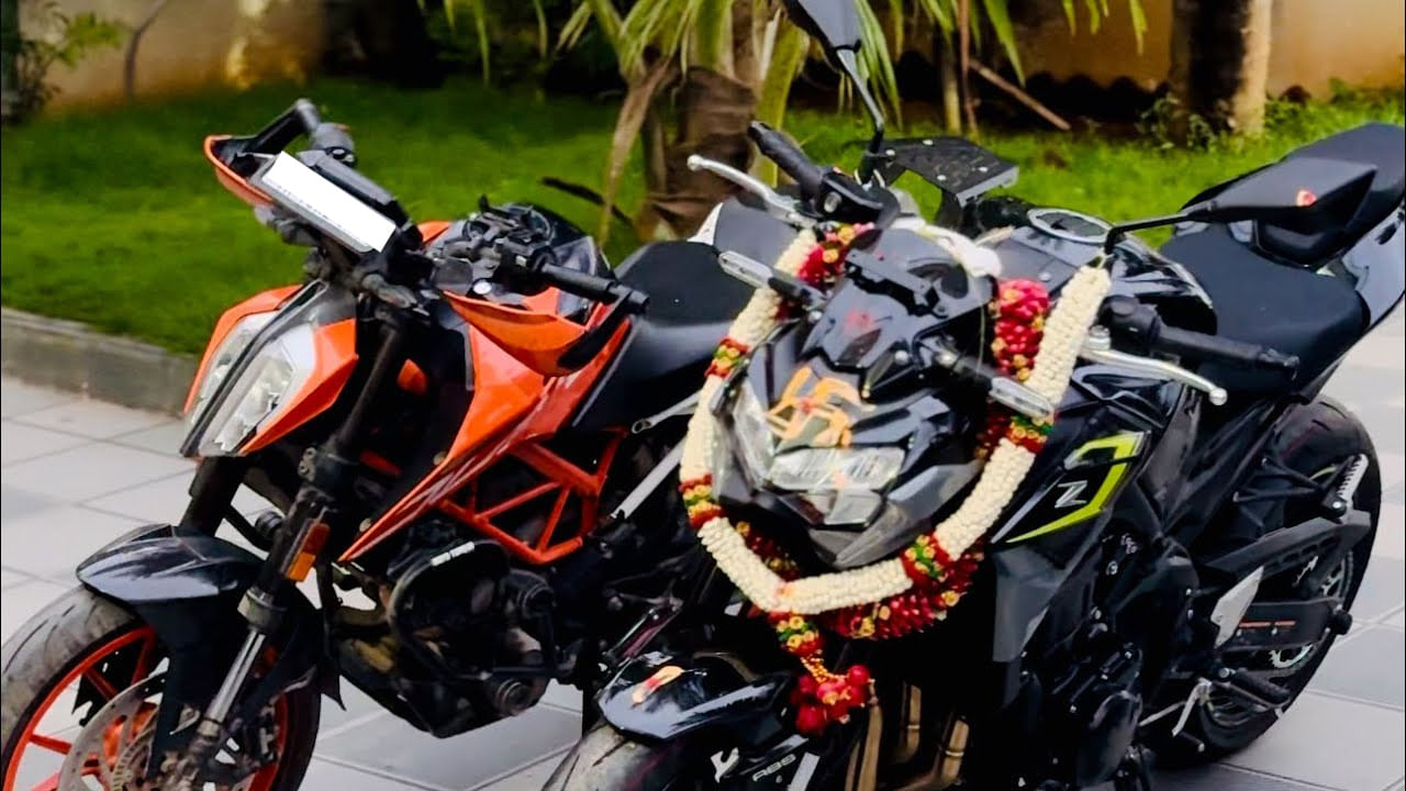 బైక్ కొనుగోలు చేసే రోజు చాల ముఖ్యం. సోమవారం, బుధవారం, గురువారాలు శుభప్రదమని చెబుతారు. మంగళవారం, ముఖ్యంగా ఆరుద్ర నక్షత్రం ఉన్న మంగళవారం రోజు బండి కొనుగోలు చేయకూడదు. దీనికి శుభ నక్షత్రాలు విదియ, తదియ, పంచమి, సప్తమి, దశమి, ఏకాదశి, త్రయోదశి.