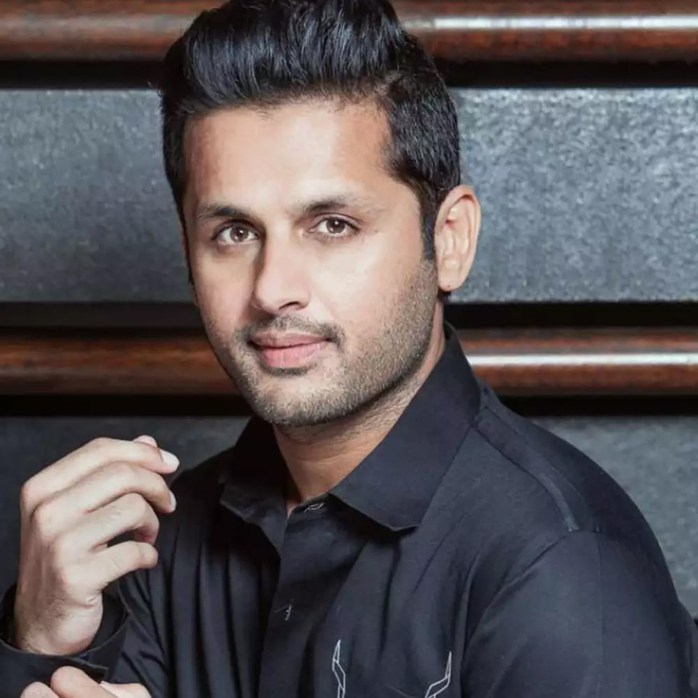 దీని తర్వాత తన సెకండ్ ఇన్నింగ్స్‌కు పునాది వేసిన ఇష్క్ డైరెక్టర్ విక్రమ్ కే కుమార్‌తో ఓ సినిమా చేయబోతున్నాడు నితిన్. ఈ సినిమాను శ్రీనివాస చిట్టూరి నిర్మించబోతున్నట్లు తెలుస్తుంది. ఇది స్పోర్ట్స్ డ్రామా.. అలాగే దిల్ రాజుతో ఎల్లమ్మ సినిమా కూడా చేస్తున్నాడు. వేణు ఈ సినిమాకు దర్శకుడు. మొత్తానికి మరి వీటితో అయినా నితిన్ కమ్ బ్యాక్ ఇస్తాడా లేదా అనేది.