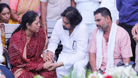 మురళీనాయక్ కుటుంబానికి రూ.50 లక్షల ఎక్స్గ్రేషియా ప్రకటన! మురళీనాయక్ కుటుంబానికి రూ.50 లక్షల ఎక్స్గ్రేషియా ప్రకటన!