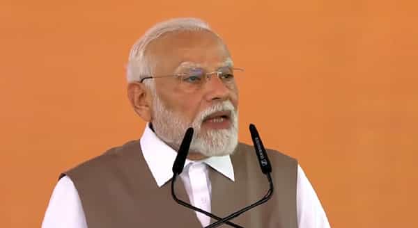 ఆపరేషన్ సింధూర్ ఇంకా ముగియలేదు..శత్రువు ఎక్కడున్నా వదిలేదీ లేదుః మోదీ