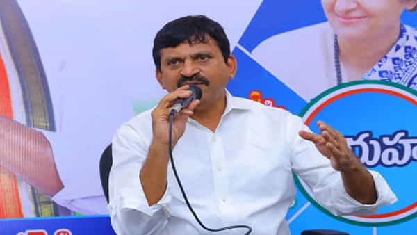 తెలంగాణలో భూ సమస్యలకు చెక్.. ఇకపై గ్రామానికో జీపీవో, మండలానికి 4-6 సర్వేయర్లు.. మంత్రి పొంగులేటి!