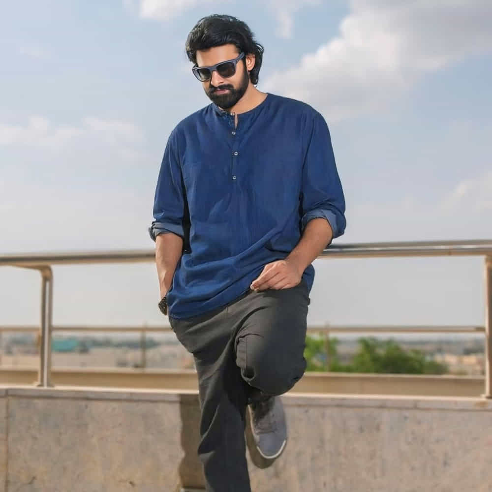 ఒన్స్ ఫౌజీ కంప్లీట్ కాగానే, నేరుగా కల్కి2 సెట్స్ కి వెళ్లడానికే ఫిక్సయ్యారట యంగ్ రెబల్ స్టార్. ఆ మేరకు కల్కి మూవీలో అదర్ యాక్టర్స్ కాల్షీట్లు కలెక్ట్ చేసే పనిలో పడ్డారట మేకర్స్.
