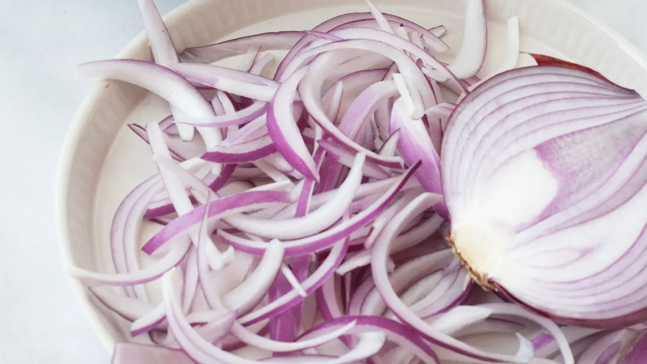 Raw Onions