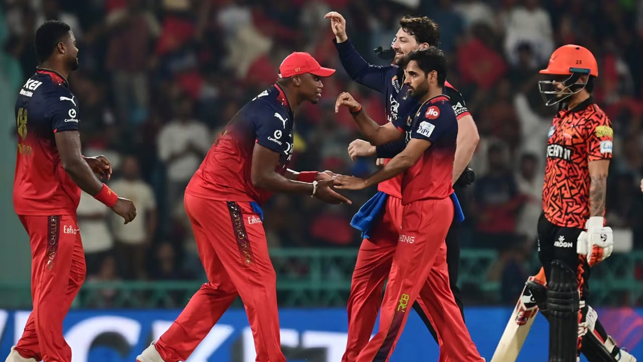 ఈ మూడు సందర్భాల్లోనూ ఆర్‌సీబీ టైటిల్ గెలవలేకపోయినా, ఫైనల్‌కు చేరుకుంది. ఈసారి కూడా టాప్ 2లో నిలవడంతో, ఆర్‌సీబీ ఫైనల్‌కు చేరుకుంటుందనే అంచనాలు బలంగా ఉన్నాయి.