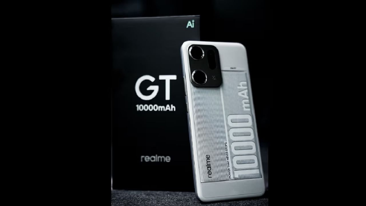 SmartPhone: స్మార్ట్ఫోన్ రంగంలో సంచలనం.. పది వేల ఎంఏహెచ్ బ్యాటరీతో రియల్మీ ఫోన్..!