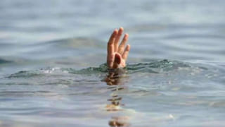 పాక్‌ సైన్యానికి సపోర్ట్‌గా సోషల్‌ మీడియా పోస్టులు.. గవర్నమెంట్ టీచర్‌‌పై సస్పెన్షన్‌ వేటు..!