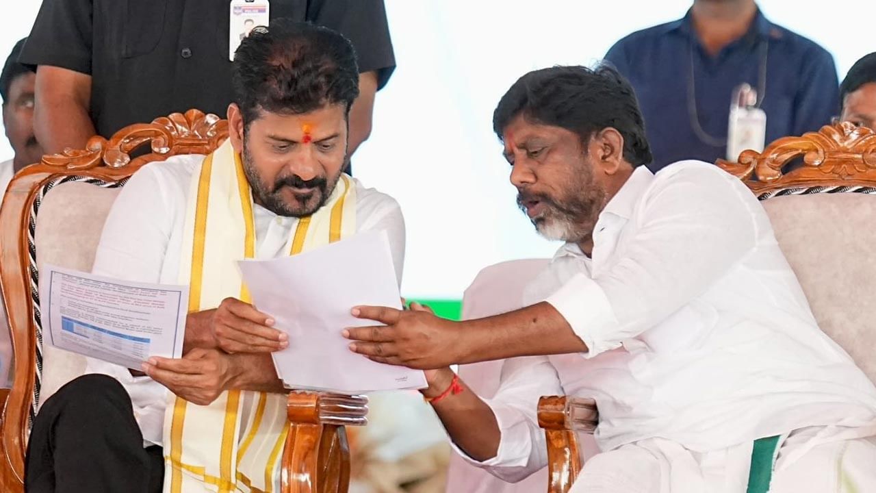 Telangana Congress: ఢిల్లీలో ఏం జరుగుతోంది..? ఆ ఇద్దరితో చర్చల తర్వాతే కొత్త మంత్రుల శాఖలపై క్లారిటీ..!