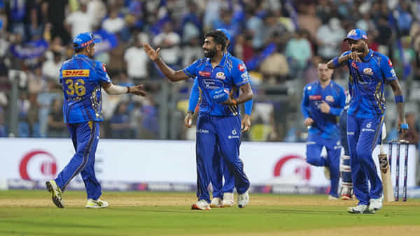 RR vs MI: డబుల్ హ్యాట్రిక్తో ముంబై దూకుడు.. ఇటు రాజస్థాన్, అటు బెంగళూరుకు ఇచ్చిపడేశారుగా